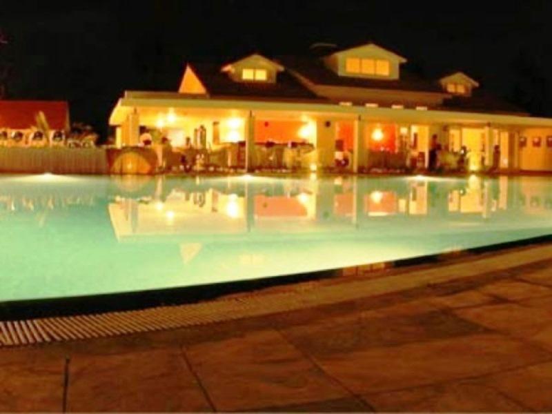 Amanvana Spa Resort, Coorg Kushālnagar Exterior foto